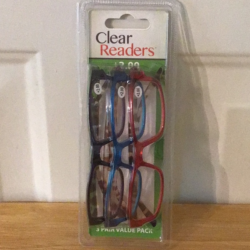 3 pair of Clear Readers